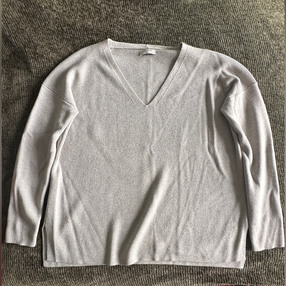 Aritzia Babaton Gray Sweater in Size 2 (S/M/L)